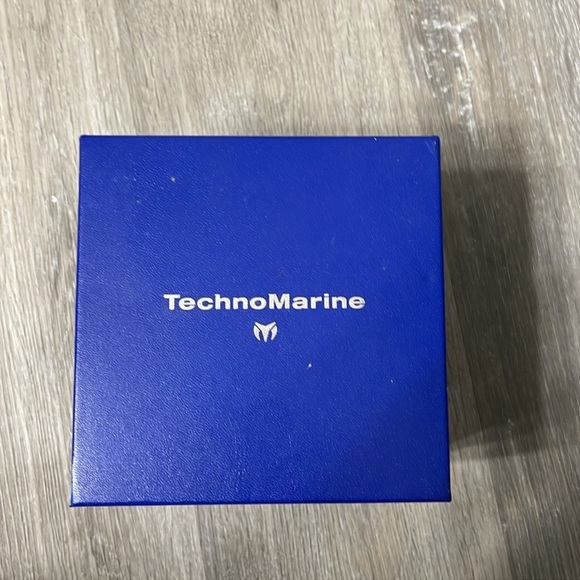 TECHNOMARINE Cruise Lady 40mm Stainless Steel Gold/white - Picture 11 of 13